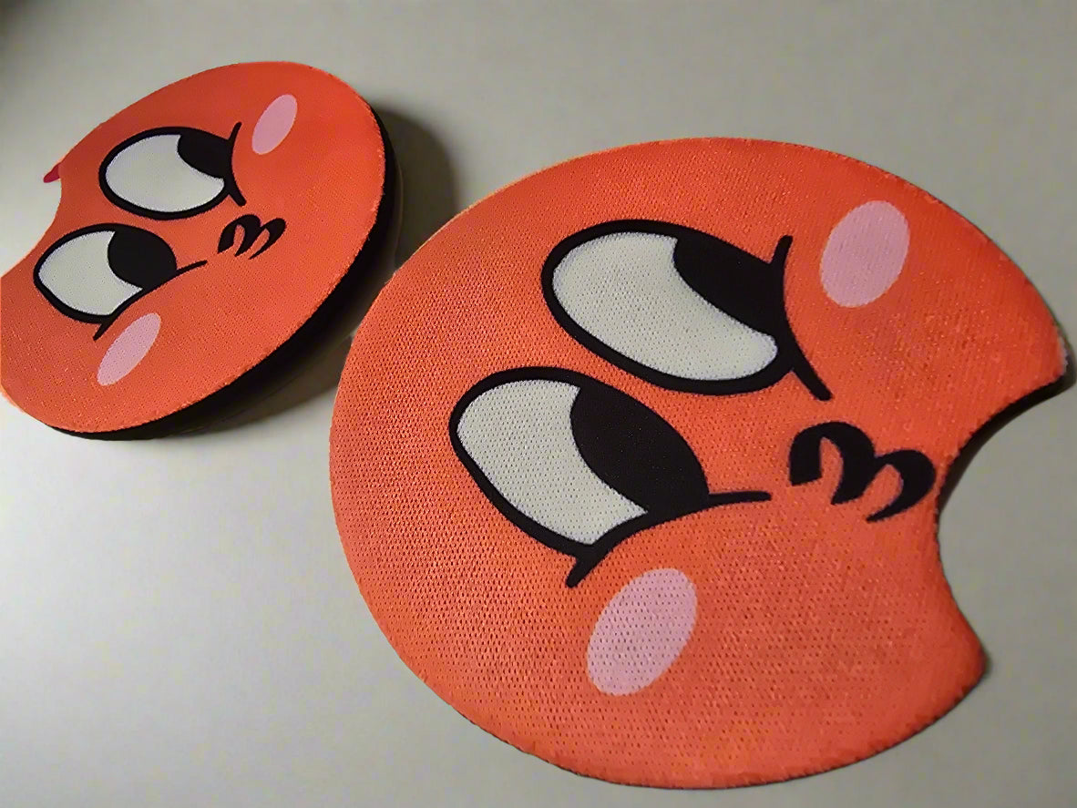 Kissy face car coasters